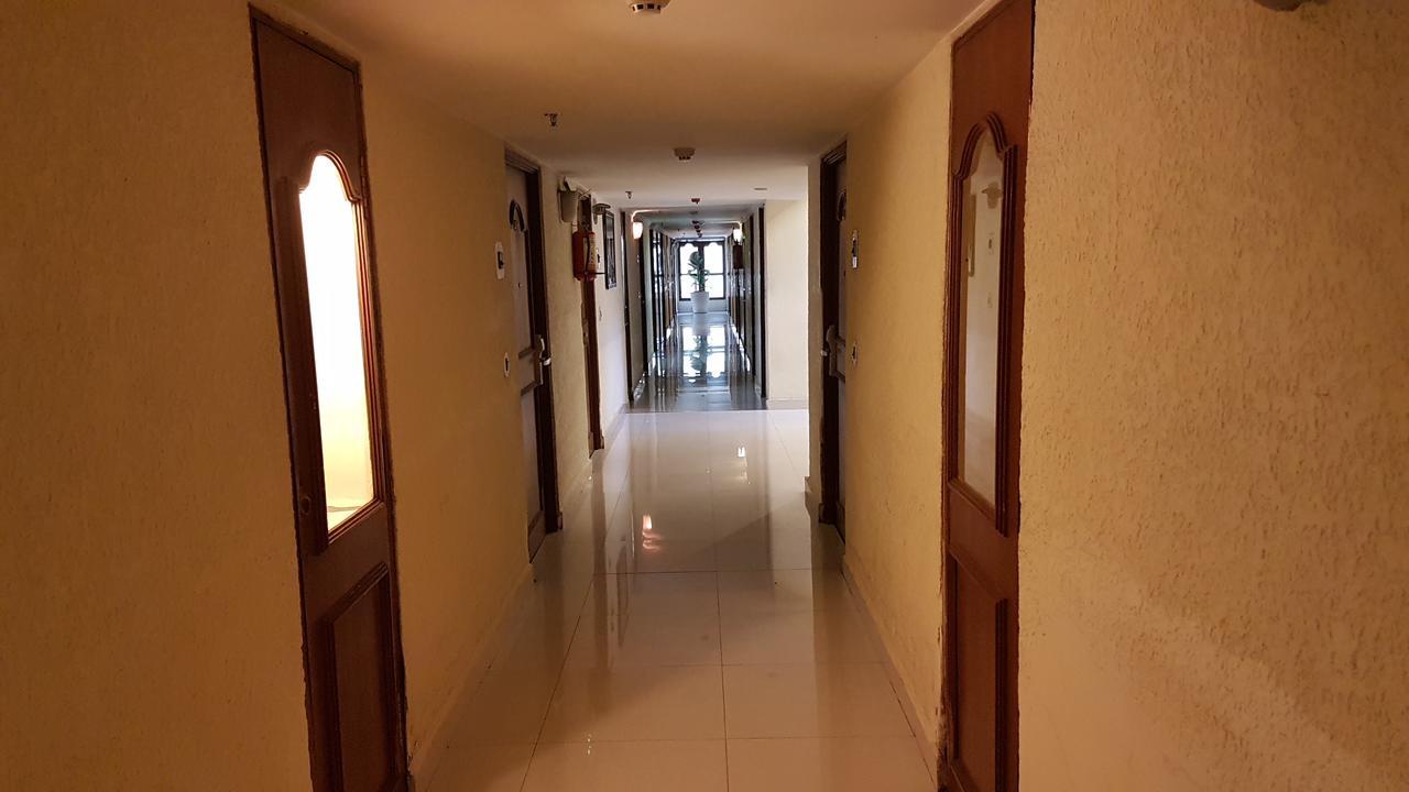 Ohris Baseraa Hyderabad Luaran gambar